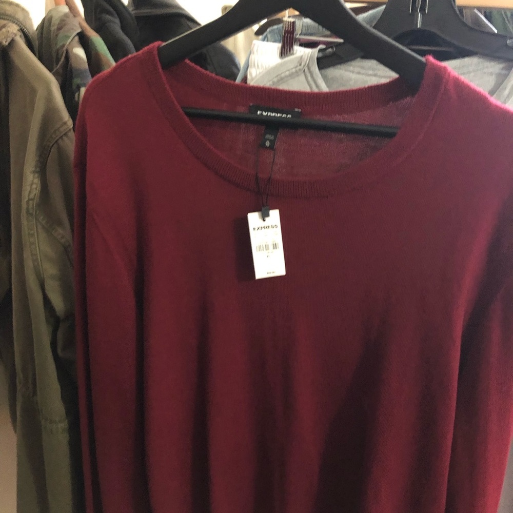 Burgundy long sleeve Sweater